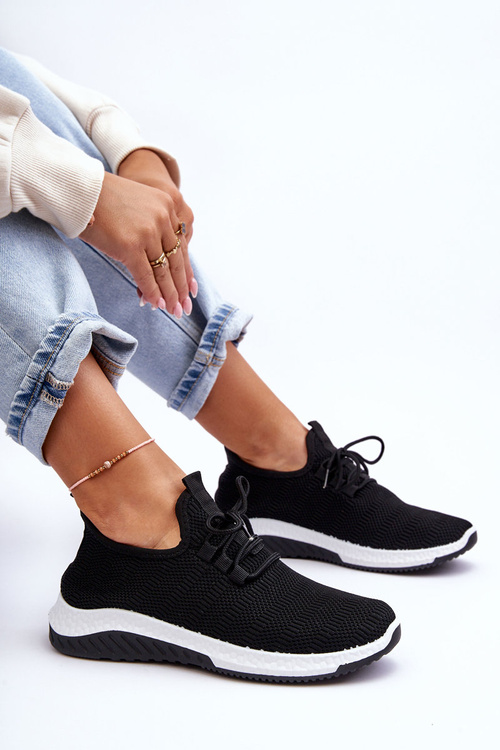 Сліпони з класичного матеріалу Black Gusto