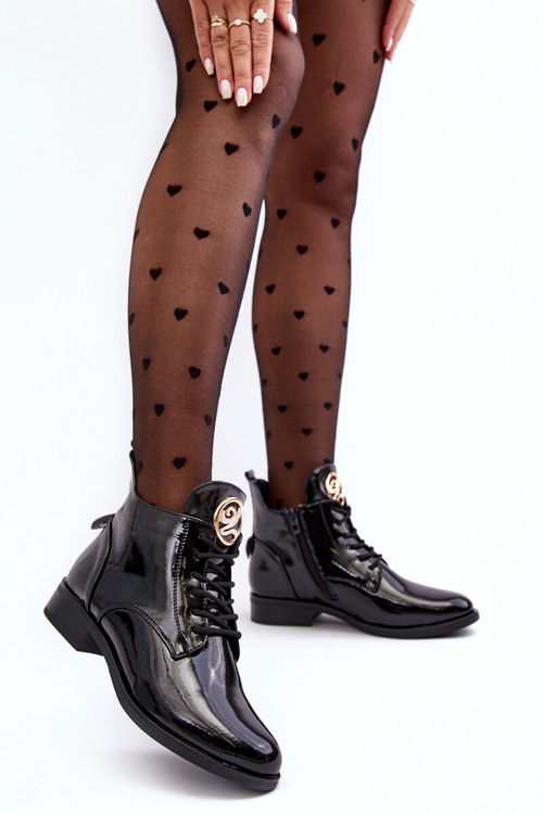 Жіночі лаковані напівчеревики з чорним декором Attiame