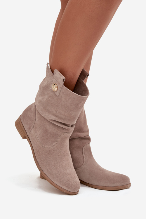 Шкіряні замшеві жіночі чоботи з зібранням Zazoo 4210 бежеві