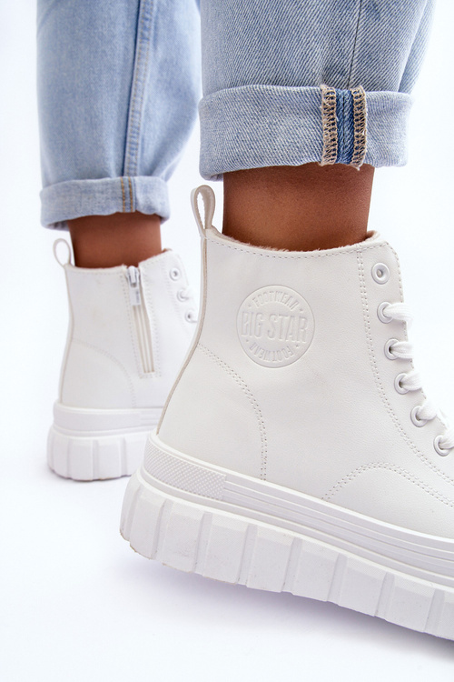 Шкіряні стьобані кросівки на шнурівці Big Star MM274624 Білі
