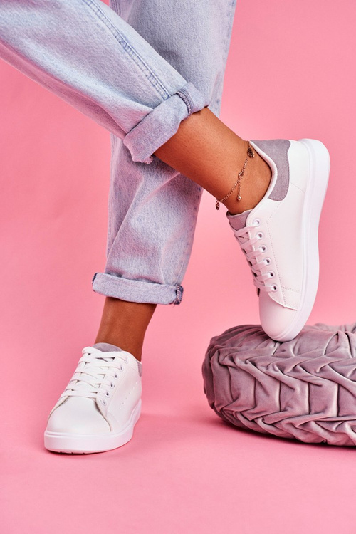 Спортивні жіночі білі туфлі на сірому каблуці Milly