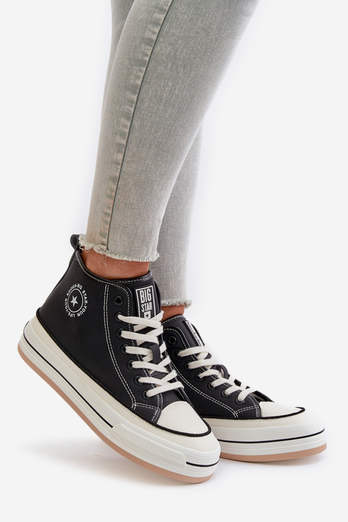 Утеплені жіночі кросівки на платформі з екошкіри Big Star OO274062 Чорні