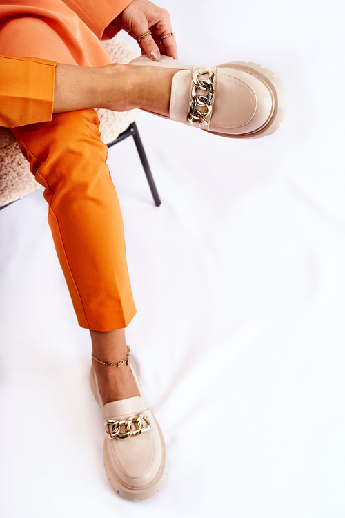 Шкіряні лофери на ланцюжку світло-бежевий Amicable