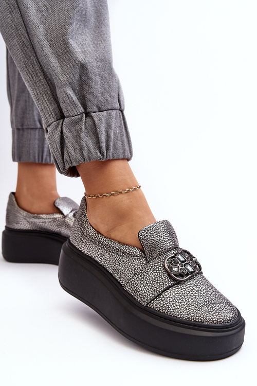 Шкіряні жіночі туфлі на платформі з декором Laura Messi 2697/810 Silver