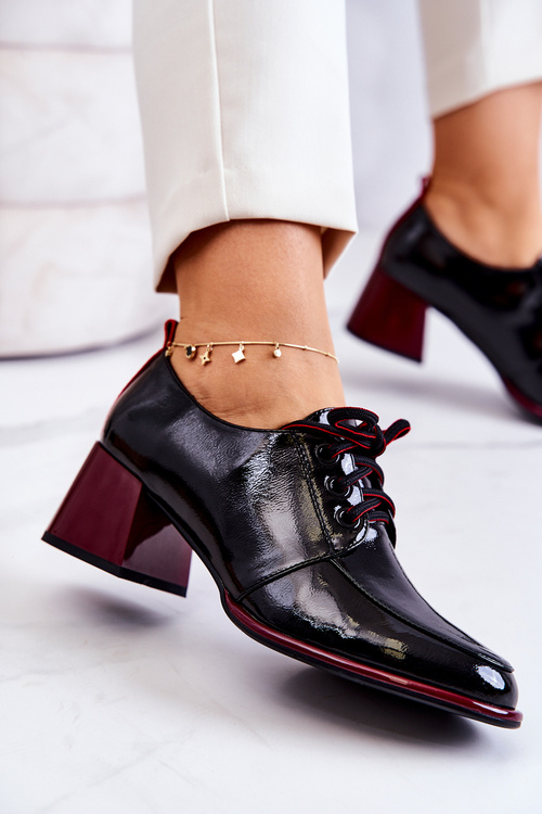 Лаковані туфлі на зав'язках на стовпчику чорно-червоні Esmera