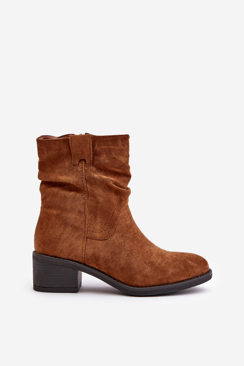 Теплі жіночі чоботи з присборенной халявою на низькому каблуці бежеві Зінаня