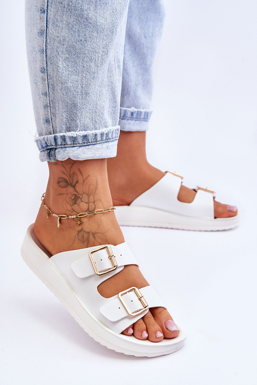 Жіночі тапочки на платформі в смужку білі Clever