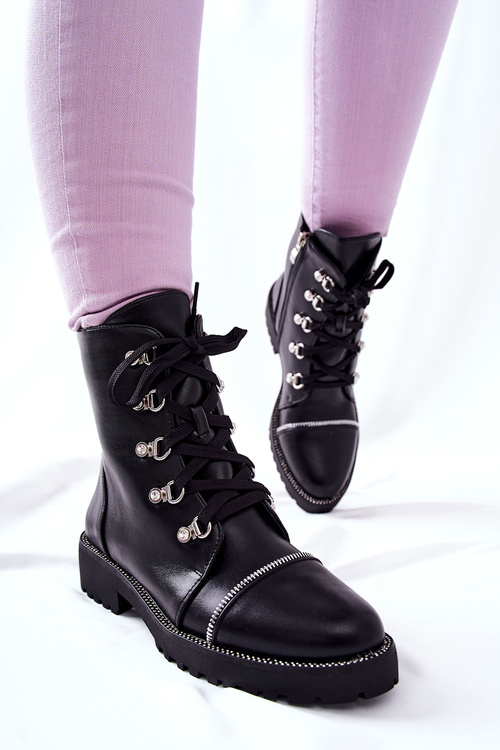 Класичні багатоярусні шкіряні черевики Daiane чорного кольору