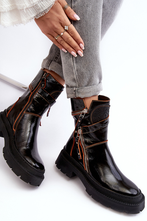 Жіночі глянцеві шкіряні чоботи на блискавці Maciejka 06238-18 Чорні