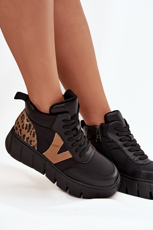 Шкіряні жіночі черевики на платформі з утепленням Vinceza 66838 Чорний