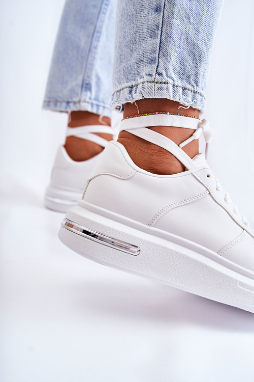 Класичне шкіряне спортивне взуття білого кольору Jennys