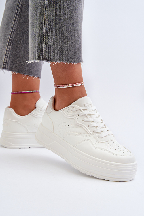 Жіночі кросівки на платформі білі Axivana