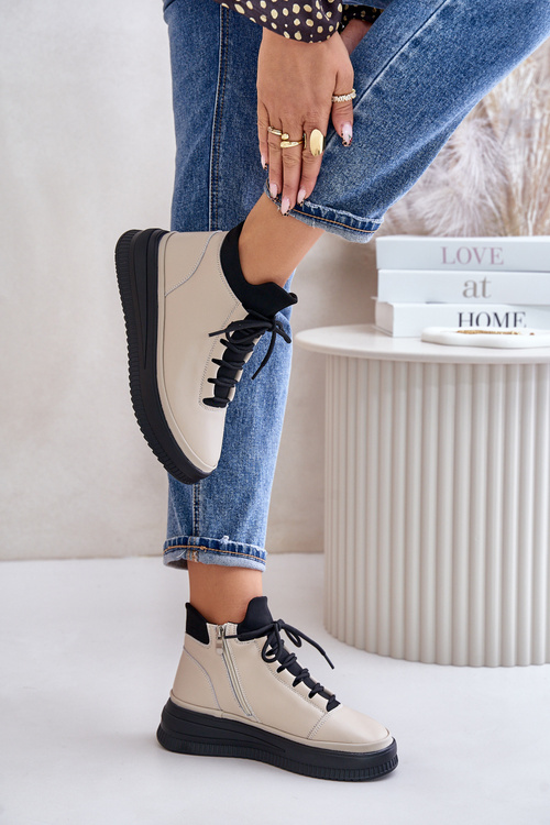 Легке шкіряне спортивне взуття на платформі бежеве Artiker 55C0554