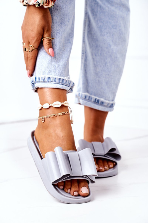 Гумові тапочки з бантом Сірі квітня