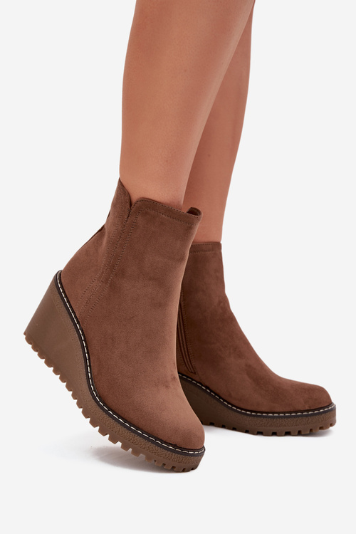 Утеплені ботильйони на платформі з еко-замші коричневі Mavona