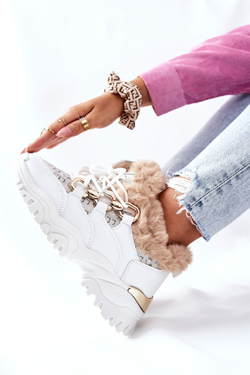 Жіноче утеплене спортивне взуття White Heart Beats