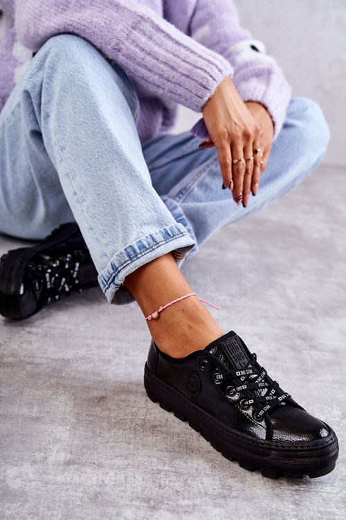 Модні лаковані кросівки Big Star KK274044 Чорні