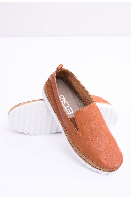 Коричневі чоловічі шкіряні мокасини Perlugo