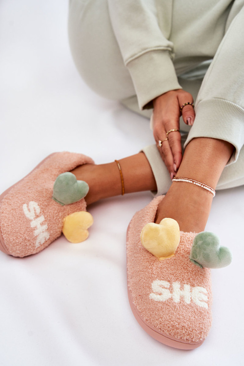 Жіночі тапочки з сердечками рожеві Аляска