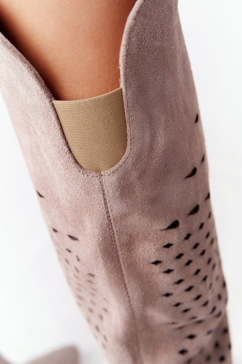 Весняні ажурні замшеві черевики Lewski Shoes 2847/B Бежеві