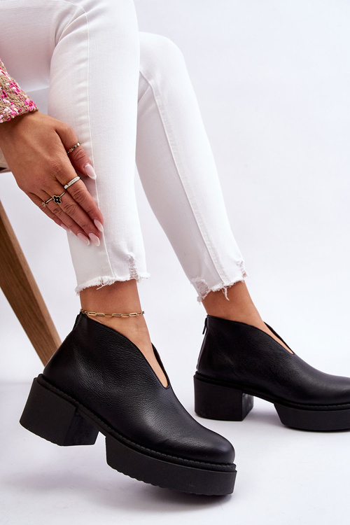 Шкіряні чоботи на масивних підборах Nicole 2795/056 Чорні