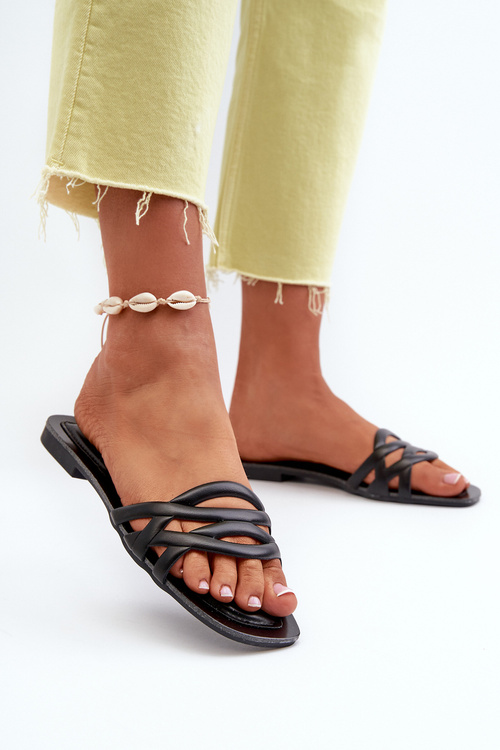 Чорні жіночі босоніжки Moldela з екошкіри на плоскій підошві