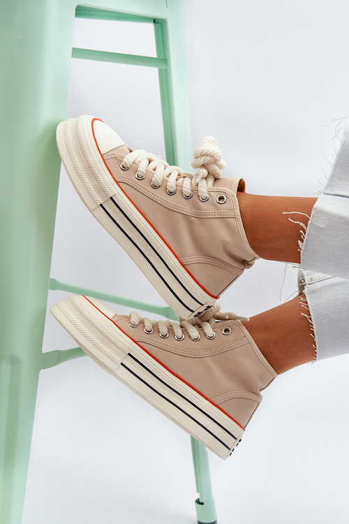 Жіночі кросівки на платформі бежеві Aineri