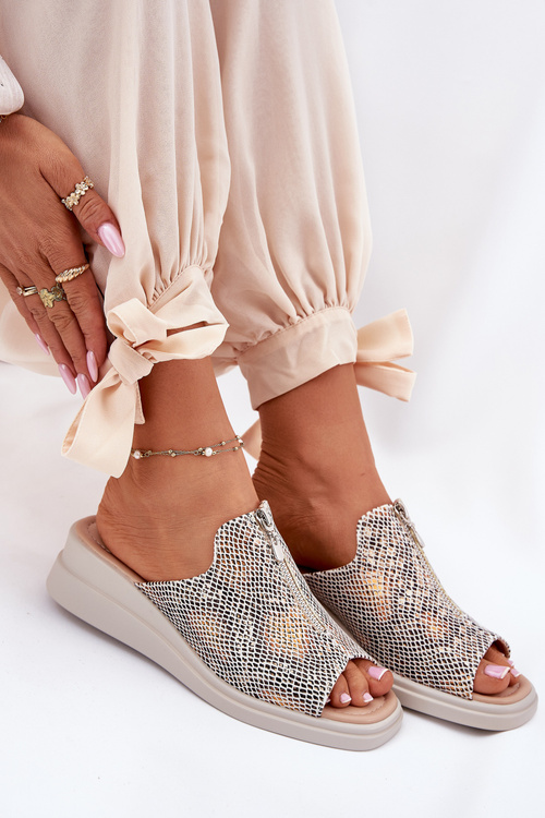 Жіночі Сандалі На Т платформі З Замком Зооморфний Візерунок Бежеві Irriva