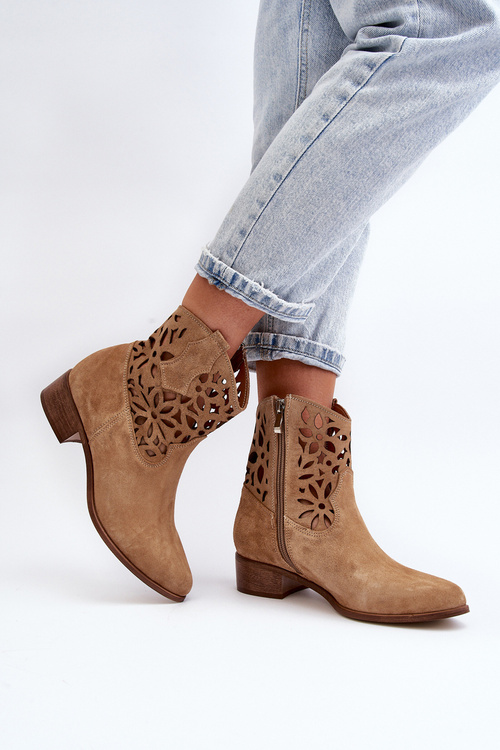 Ковбойські ботильйони на шнурівці на низькому замшевому каблуці Zazoo 3404 Beige