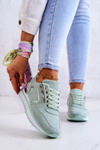Замшеве спортивне взуття на платформі світло-зеленого кольору