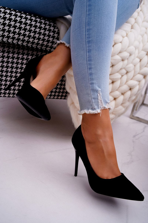 Жіночі чорні замшеві туфлі на шпильці Betty