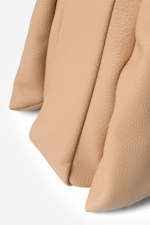 Коричнева сумка-месенджер NOBO BAGP220-K015