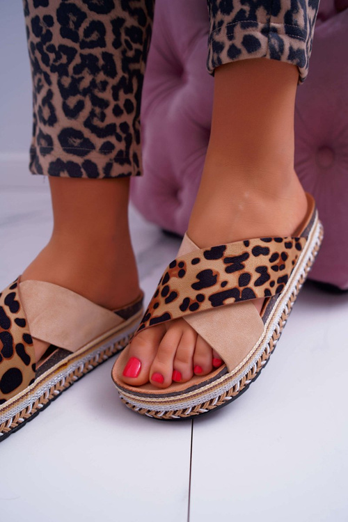 Жіночі шльопанці на платформі Camel Leopard Greta