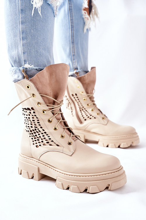 Жіночі високі шкіряні бежеві хуті