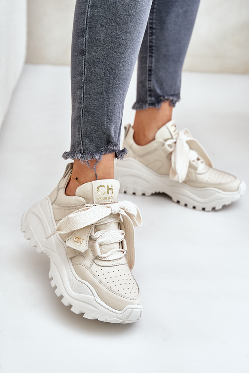 Жіночі шкіряні кросівки CheBello 4583 бежевого кольору