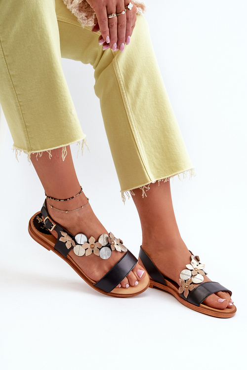 Жіночі шкіряні босоніжки, прикрашені квітами Laura Messi 2762 Чорні