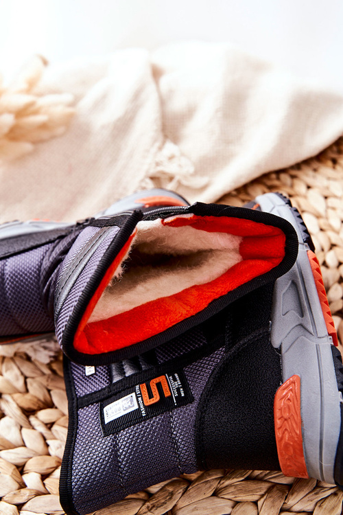 Дитячі утеплювальні високі чоботи чорного кольору