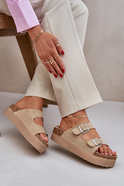 Жіночі Сандалі На Масивній Платформі З Пряжками Бежеві Aramia