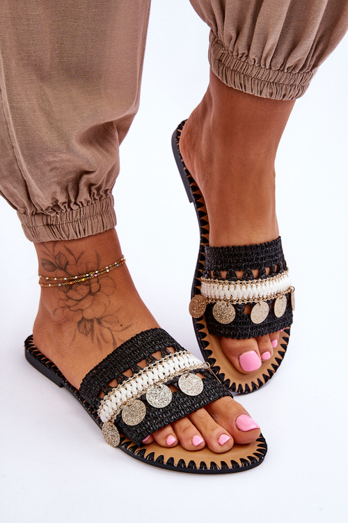 Жіночі плетені тапочки з прикрасами Black Millano