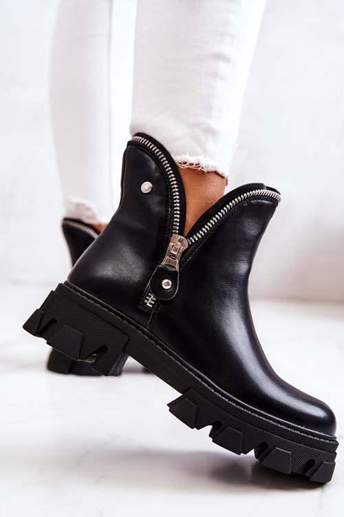 Чоботи шкіряні декоративні блискавки чорні Deborah