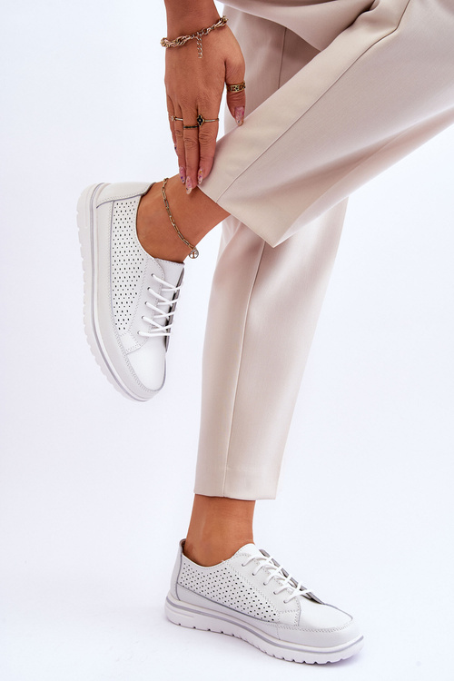 Жіноче шкіряне спортивне взуття Кросівки білі Elami