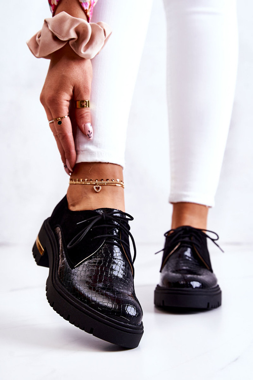 Жіночі шкіряні броги на зав'язці чорний Merevin