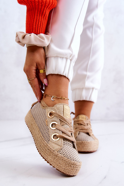 Жіночі плетені кросівки Big Star JJ274392 Бежево-золоті