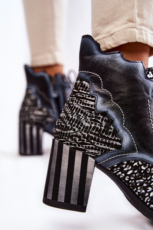 Чоботи жіночі шкіряні Maciejka Black 03190-20