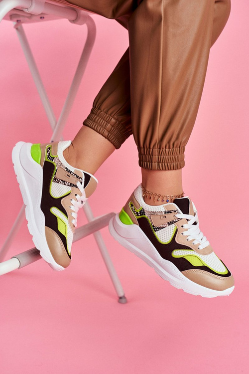 Жіноче спортивне взуття Кросівки White Freak