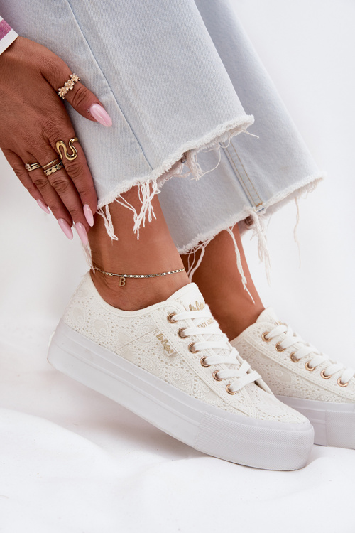 Жіночі Кросівки З Кружевом Lee Cooper LCW-25-31-3438L Білі