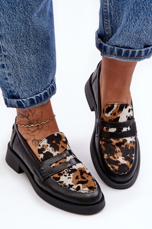 Жіночі шкіряні лофери Maciejka 06250-01 Чорні