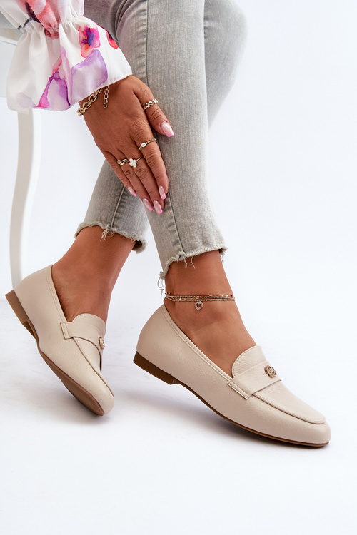 Жіночі лофери на плоскій підошві бежеві Sylvaine