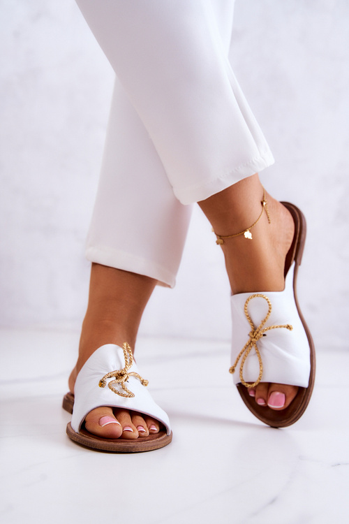 Жіночі білі тапочки Zazoo Leather 2659