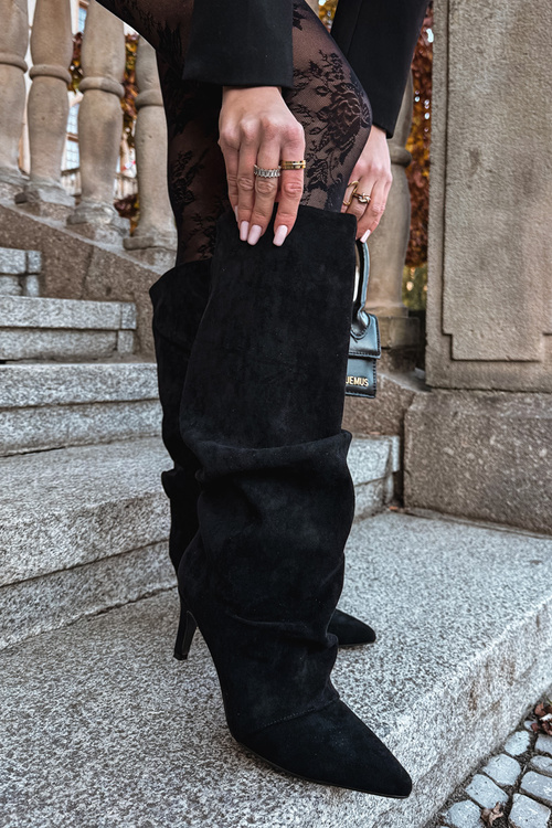 Морщені чоботи на підборах з еко замші з утепленням чорні Mavella